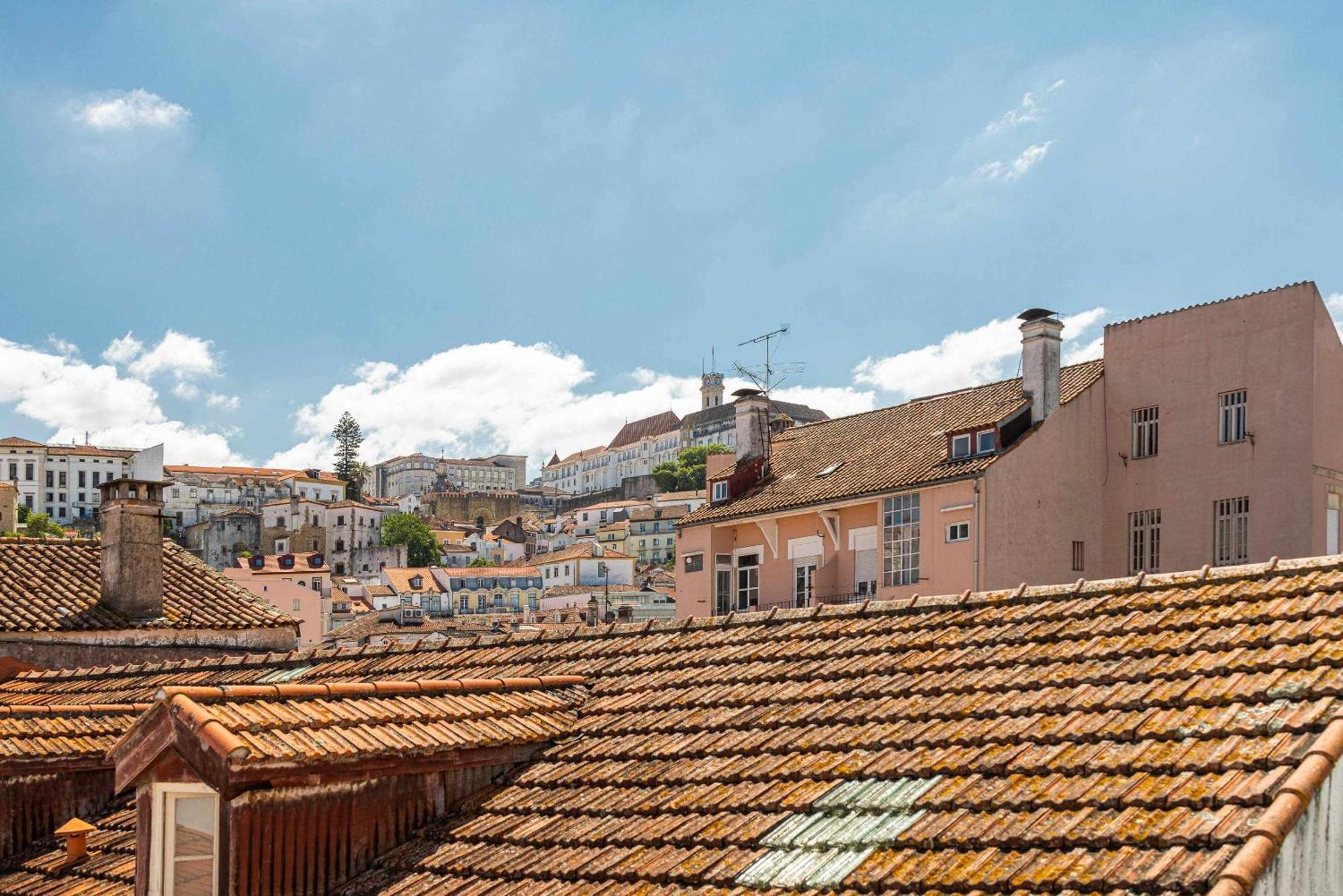 Guestready - Mosteiro Azul Downtown Apartments 科英布拉 外观 照片